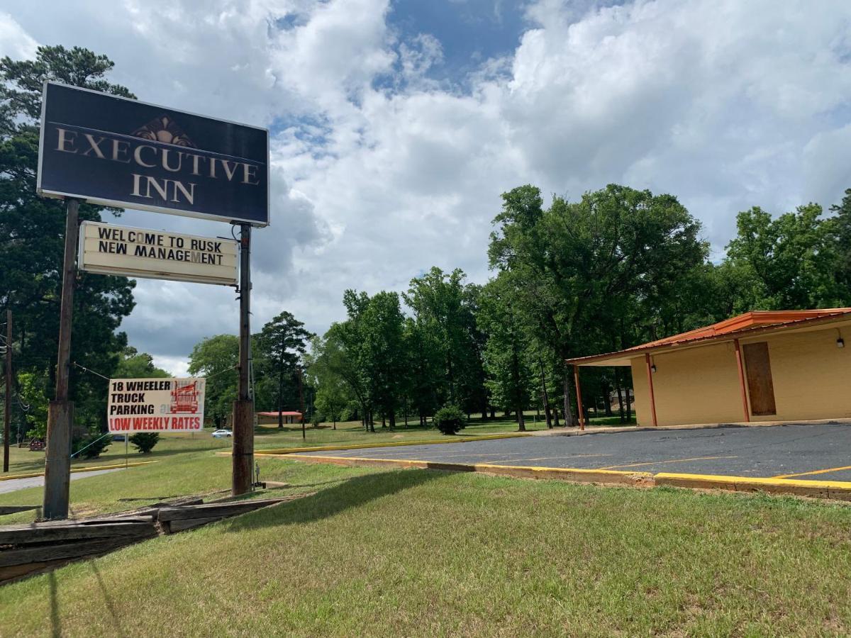 Executive Inn Rusk エクステリア 写真
